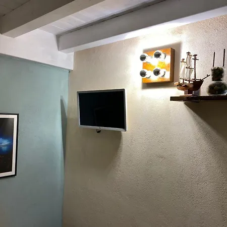 Palazzo Dims 펜션 폴리나노 아마레