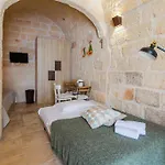 Palazzo Dims *